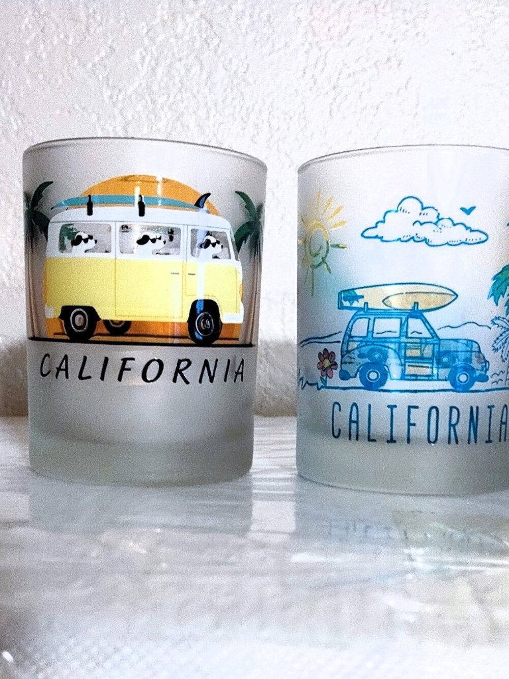 Culver 2 Frosted California VW Bus Dogs Day & Beach Whiskey Glass Rocks Tumbler